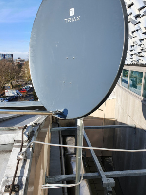 Satellite tv installation - Museum de Fundatie (HotBird satellite)